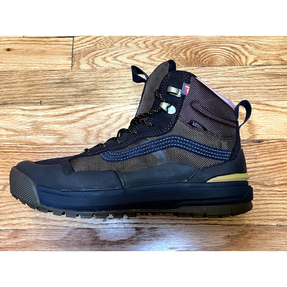 VANS Ultrarange MTE-2 Boots *New* (Various Sizes) main image 9